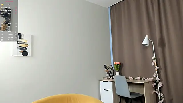 TaiteFairfield online show from 02/28/26, 08:04