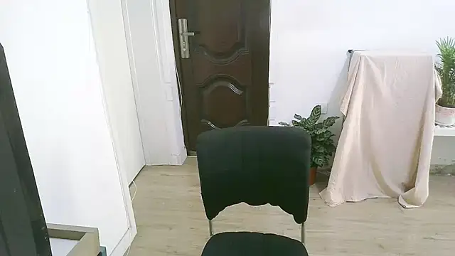 Snapshot of 98bunny chatting on 11/21/25, 02:21 98bunny online show from 11/21/25, 02:21