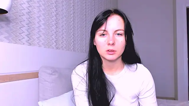 Elle Pearl  online show from 12/23/25, 07:28