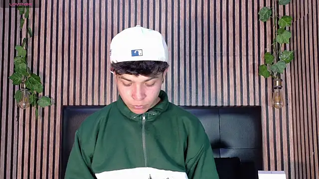 Felipe boy1 online show from 09/25/25, 04:27
