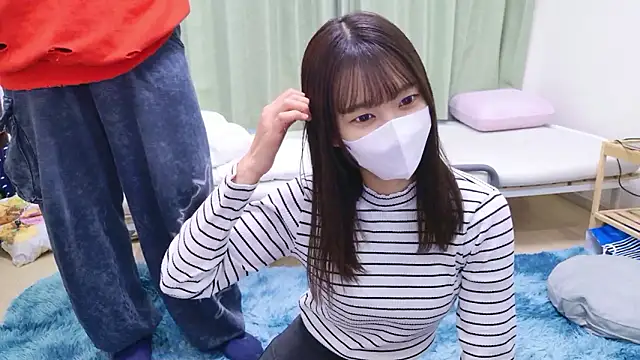 Snapshot of MAIMAI-club chatting on 11/21/25, 04:33 MAIMAI-club online show from 11/21/25, 04:33