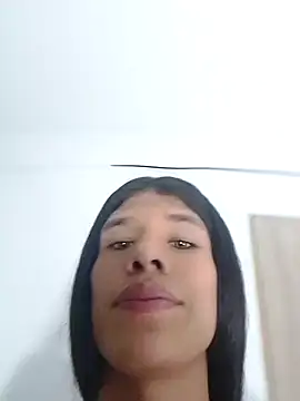 Snapshot of beautiful_taty chatting on 02/03/26, 04:43 beautiful taty online show from 02/03/26, 04:43