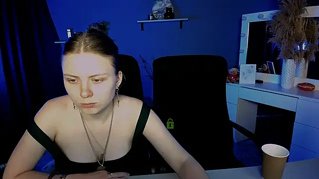 foxy tease  online show from 09/21/25, 02:46