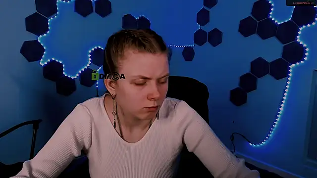 foxy tease  online show from 11/22/25, 02:43