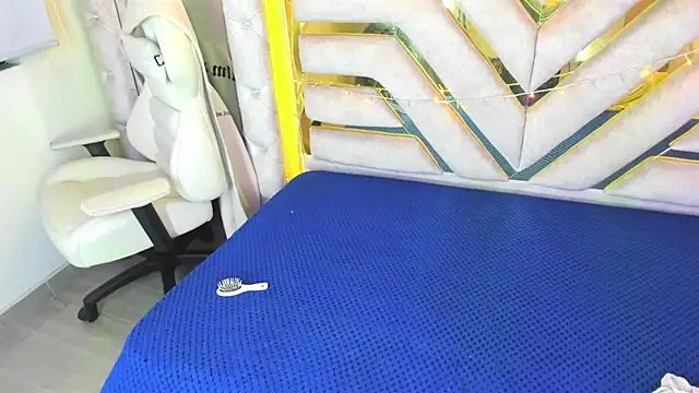 Soleil 66 online show from 03/21/26, 03:55