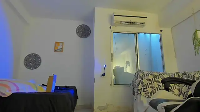 Snapshot of Darkknightx01 chatting on 09/25/25, 10:35 Darkknightx01 online show from 09/25/25, 10:35