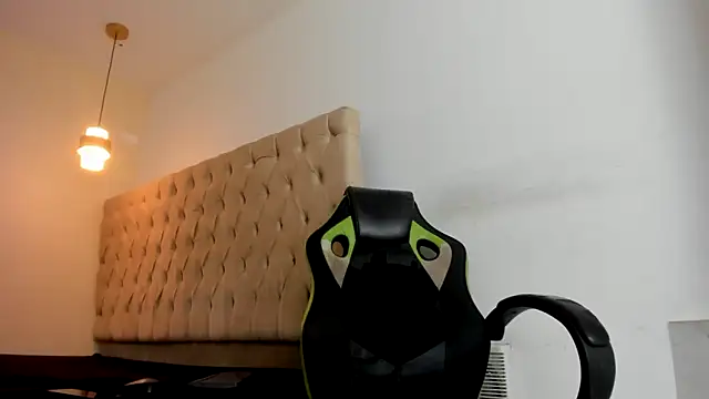 Snapshot of Darkknightx01 chatting on 10/08/25, 01:36 Darkknightx01 online show from 10/08/25, 01:36