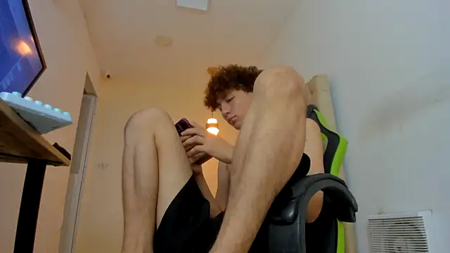 Snapshot of Darkknightx01 chatting on 11/30/25, 11:53 Darkknightx01 online show from 11/30/25, 11:53