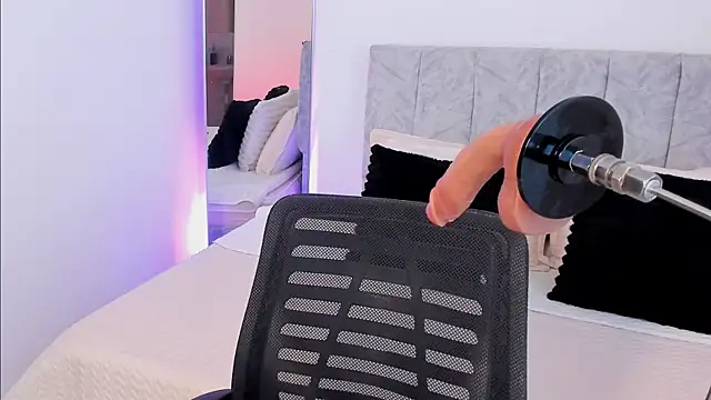 Taylormaxwell online show from 01/16/26, 08:35