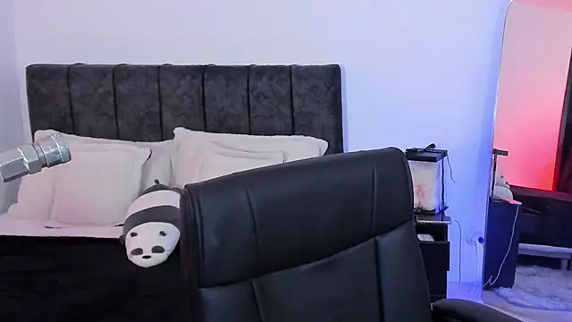 Taylormaxwell online show from 02/27/26, 09:26