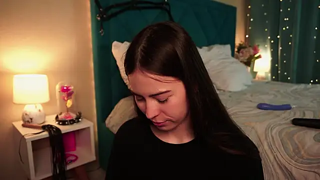 ywixos online show from 04/20/26, 12:30