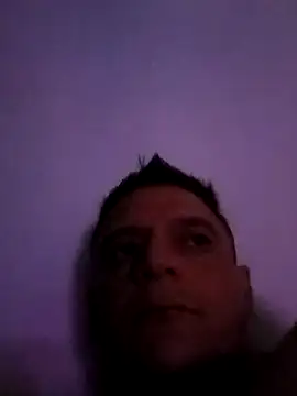 Snapshot of leon8013A chatting on 11/07/25, 11:10 leon8013A online show from 11/07/25, 11:10