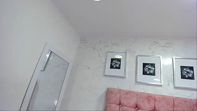 Maddy Mills online show from 01/15/26, 05:16