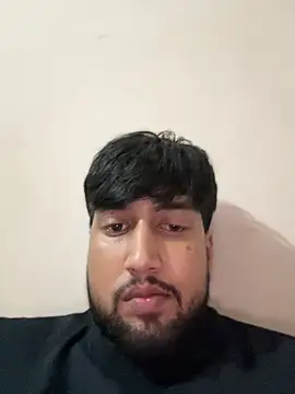 Snapshot of aka_big chatting on 12/19/25, 10:50 aka big online show from 12/19/25, 10:50