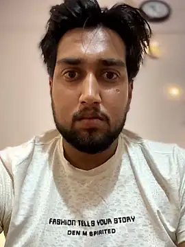 Snapshot of aka_big chatting on 02/17/26, 06:14 aka big online show from 02/17/26, 06:14