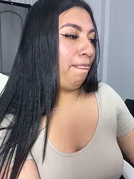 Issa Santana online show from 11/20/25, 06:40