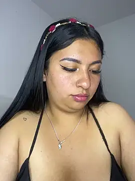 Issa Santana online show from 04/24/26, 09:17