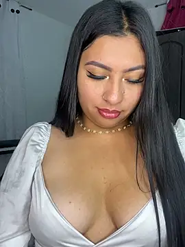 Snapshot of Issa_Santana chatting on 07/28/26, 09:25 Issa Santana online show from 07/28/26, 09:25