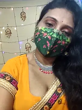 Snapshot of Hotty_Sonali chatting on 10/19/25, 12:17 Hotty Sonali online show from 10/19/25, 12:17