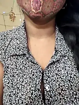 Hotty Sonali online show from 10/23/25, 12:10