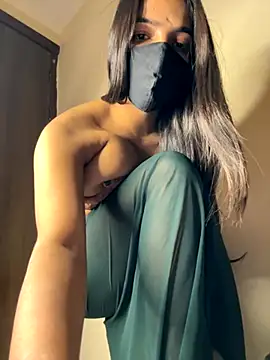 Snapshot of Cute-Sakhi chatting on 09/09/25, 05:56 Cute-Sakhi online show from 09/09/25, 05:56