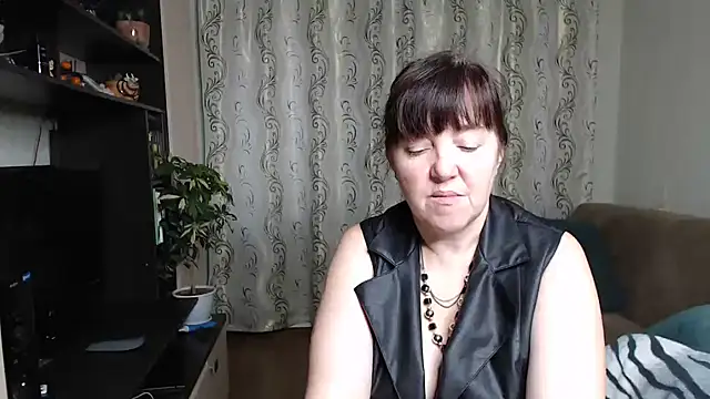 Illusionq online show from 10/10/25, 05:06