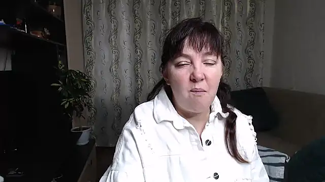 Illusionq online show from 10/16/25, 04:57