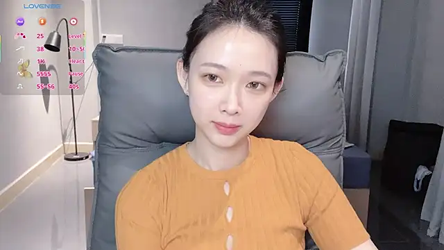 NiNi-baby520 online show from 11/26/25, 07:20