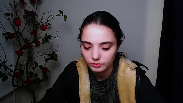 Sun Shine   online show from 11/22/25, 01:04