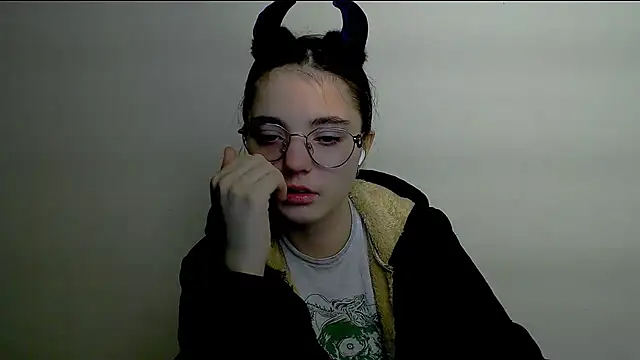 Sun Shine   online show from 12/19/25, 04:52