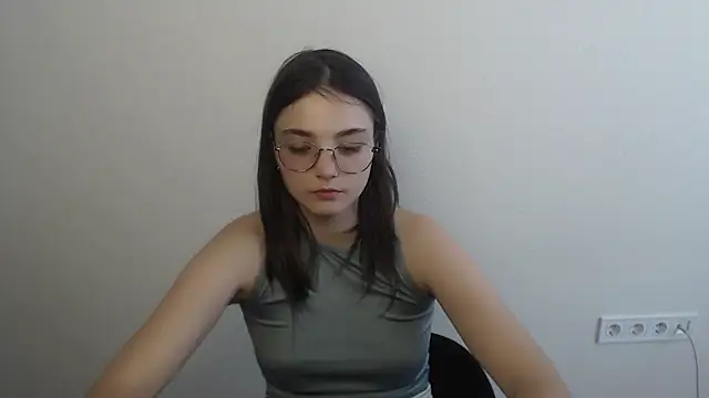 Snapshot of Sun_Shine__ chatting on 07/07/26, 06:47 Sun Shine online show from 07/07/26, 06:47