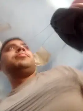 Desirock001 online show from 02/17/26, 07:38