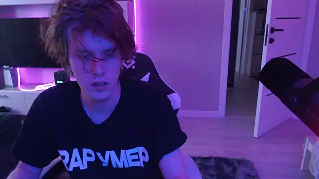 Snapshot of ssat1sfaction chatting on 03/04/26, 05:57 ssat1sfaction online show from 03/04/26, 05:57