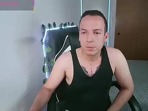 Snapshot of Cerso1 chatting on 06/18/26, 01:26 Cerso1 online show from 06/18/26, 01:26