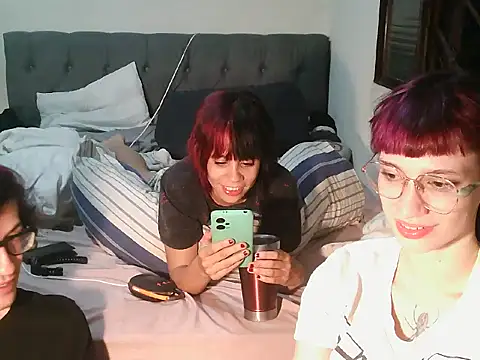 IkyVic online show from 04/17/26, 07:44