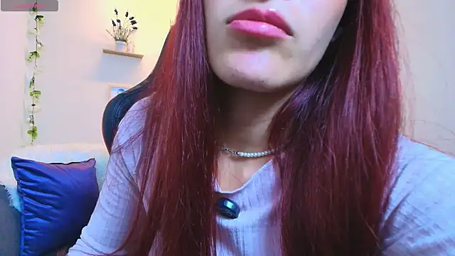 ViolethRosse online show from 04/28/26, 02:27