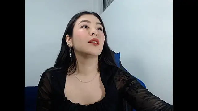 EloiseJun online show from 07/15/26, 05:02