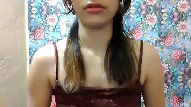 Snapshot of sahki_90 chatting on 09/11/25, 08:25 sahki 90 online show from 09/11/25, 08:25