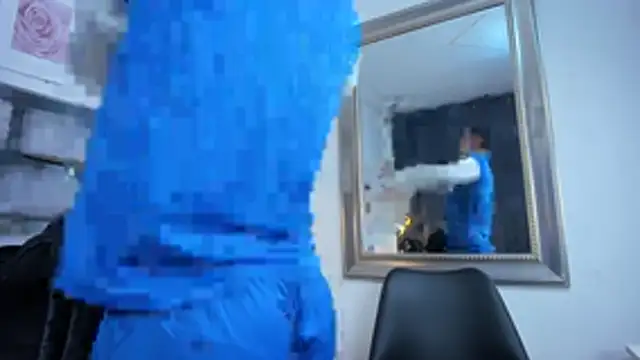 lianfox  online show from 11/15/25, 12:45