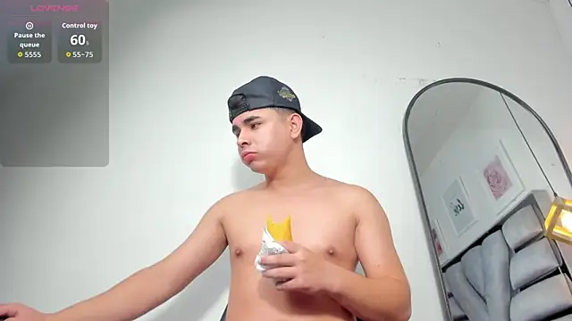 lianfox  online show from 02/03/26, 01:05