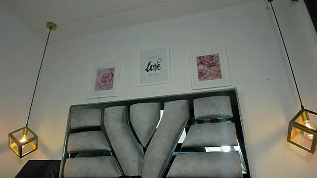 lianfox  online show from 04/29/26, 01:04