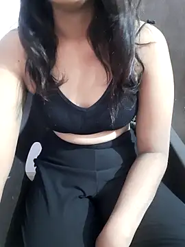 Monalisa670 online show from 12/18/25, 10:49