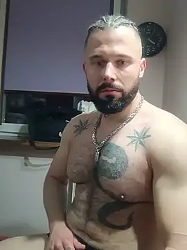 Snapshot of Barber33zk chatting on 05/26/26, 01:56 Barber33zk online show from 05/26/26, 01:56