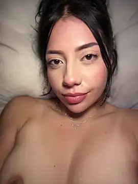 MissCat  online show from 04/21/26, 02:51