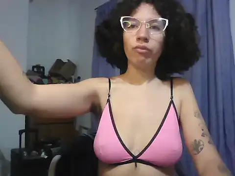 loliporomero online show from 09/25/25, 12:03