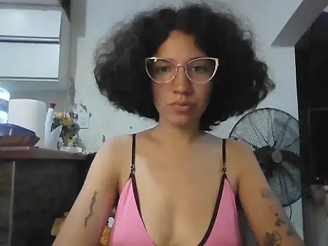 loliporomero online show from 10/04/25, 07:56