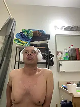 NiftyCaptain3 online show from 02/28/26, 09:43