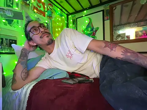 bigdickkane300 online show from 05/11/26, 01:33