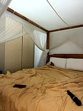 Snapshot of TwiceAsTempting chatting on 01/14/26, 05:18 TwiceAsTempting online show from 01/14/26, 05:18