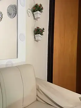 Amy ruizz online show from 04/13/26, 10:32